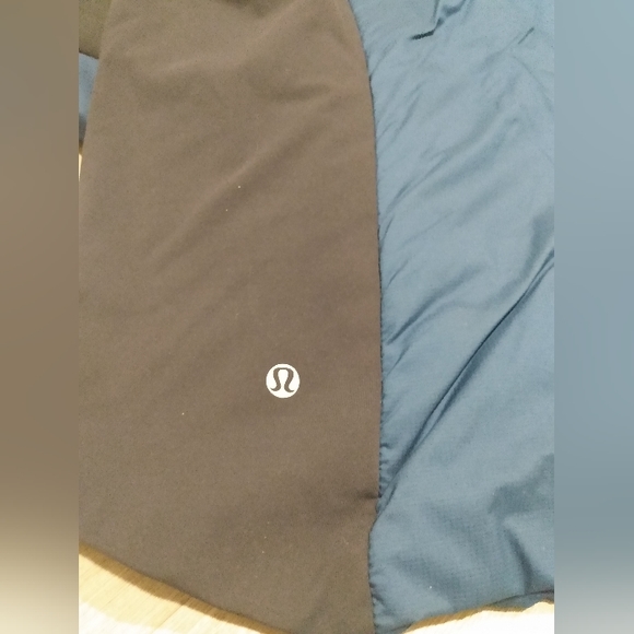 Lululemon winter insulated athletic unisex jacket size large - Picture 8 of 15